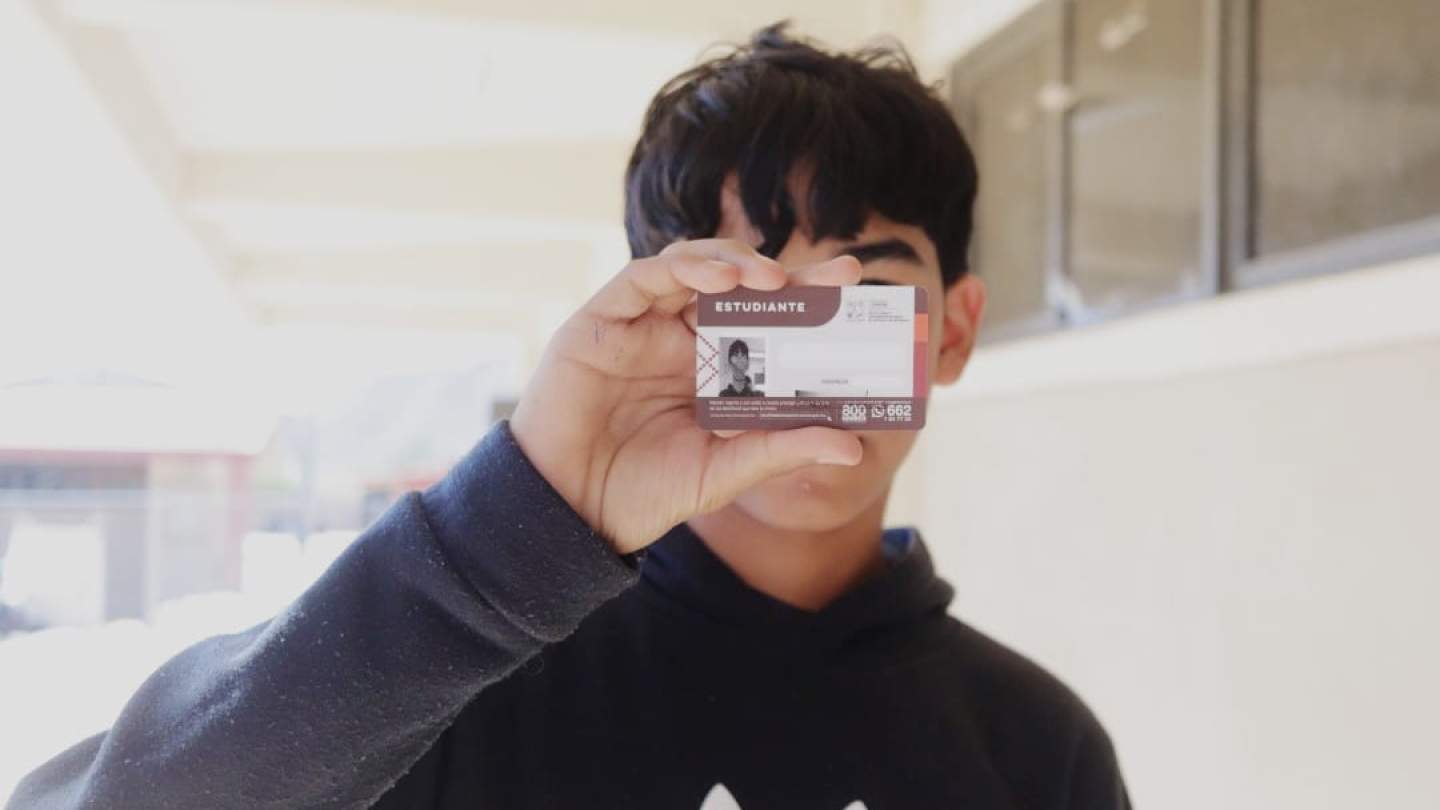 Llaman a estudiantes tramitar credencial del transporte